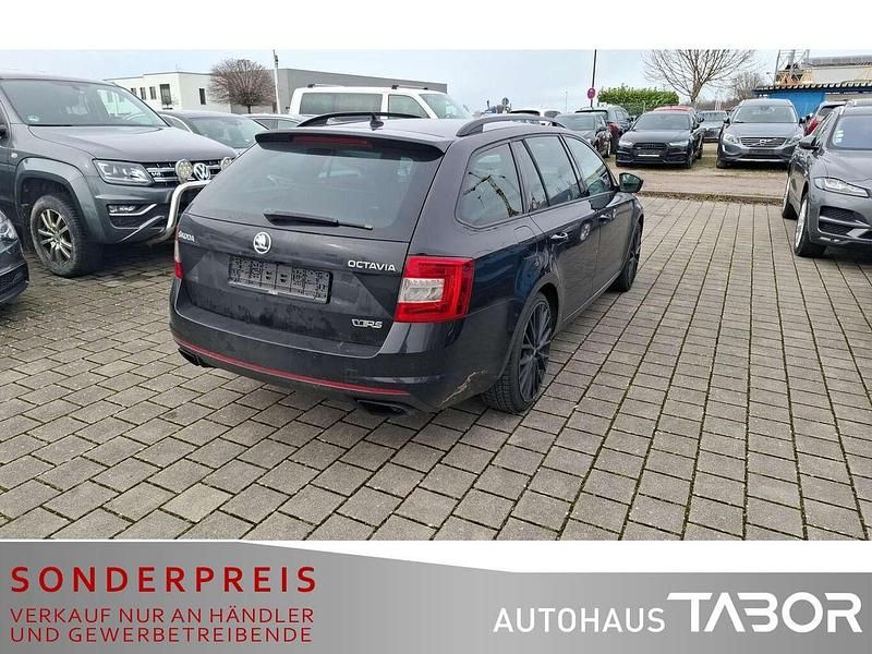Gebraucht Skoda Octavia RS 230 PS (169 kW) 2016 Cerna magic/black magic Kleinwagen