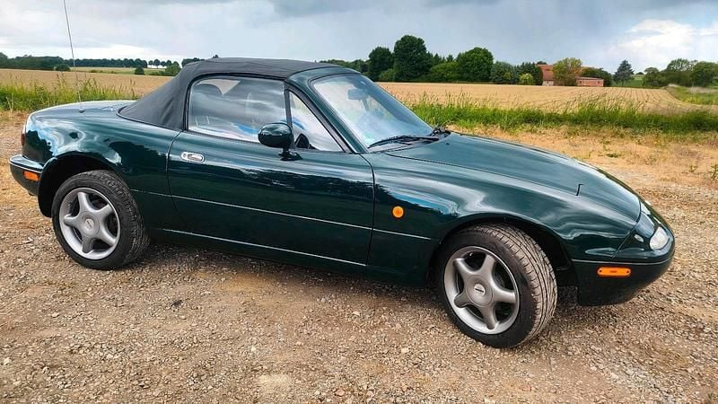 Grün Gebraucht 1997 Mazda MX5 Cabrio | 6.600 € (Fairer Preis) - Bild 1/4