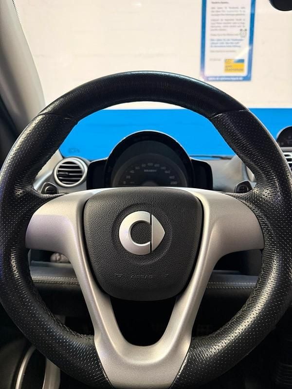 Gebraucht Smart ForTwo Cabrio Brabus 102 PS (75 kW) 2012 Weiß Cabrio