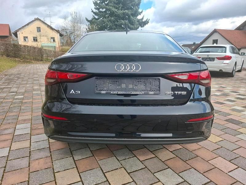 Gebraucht Audi A3 110 PS (80 kW) 2021 Schwarz Limousine