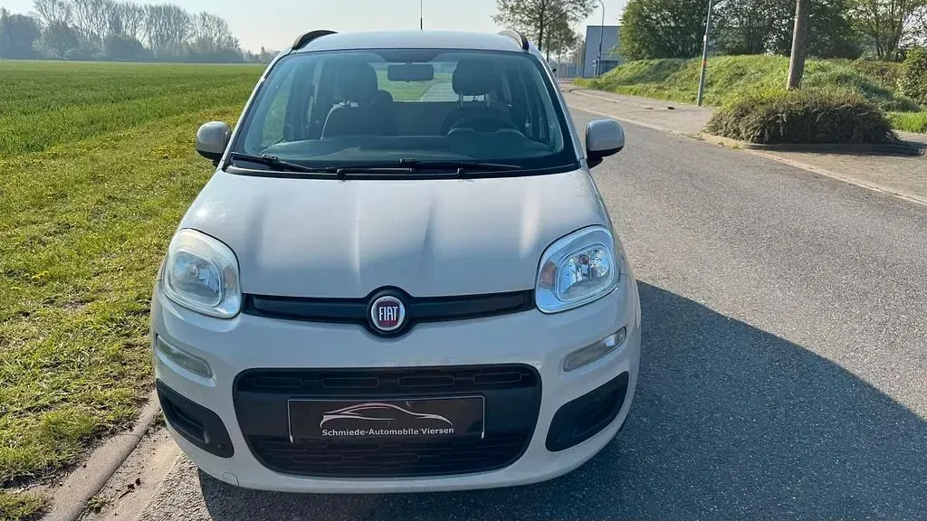 Używany Fiat Panda 65 KM (47 kW) 2013 Beżowy Hatchback