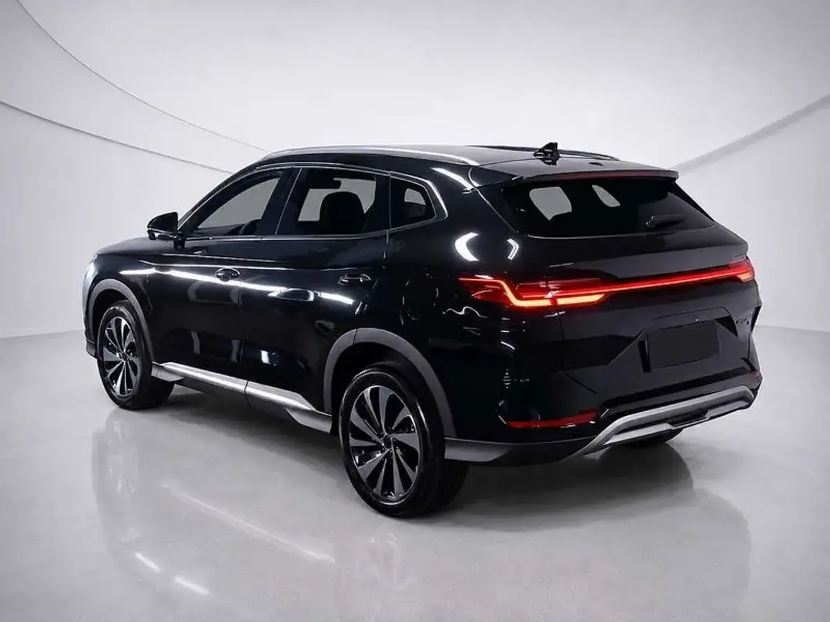 Nowe BYD Seal U Boost 218 KM (160 kW) 2026 Czarny SUV