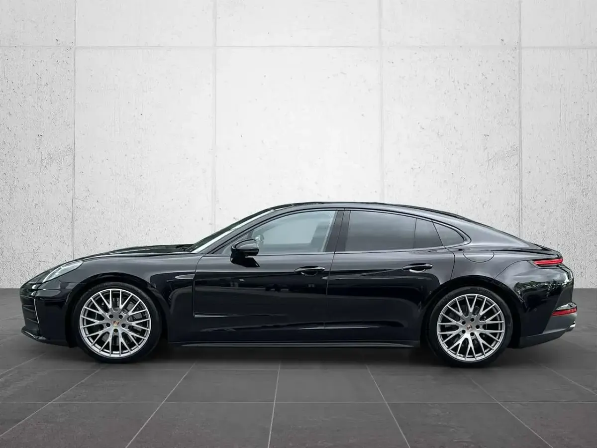 Gebraucht Porsche Panamera 4S E-Hybrid 544 PS (400 kW) 2024 Schwarz Kleinwagen