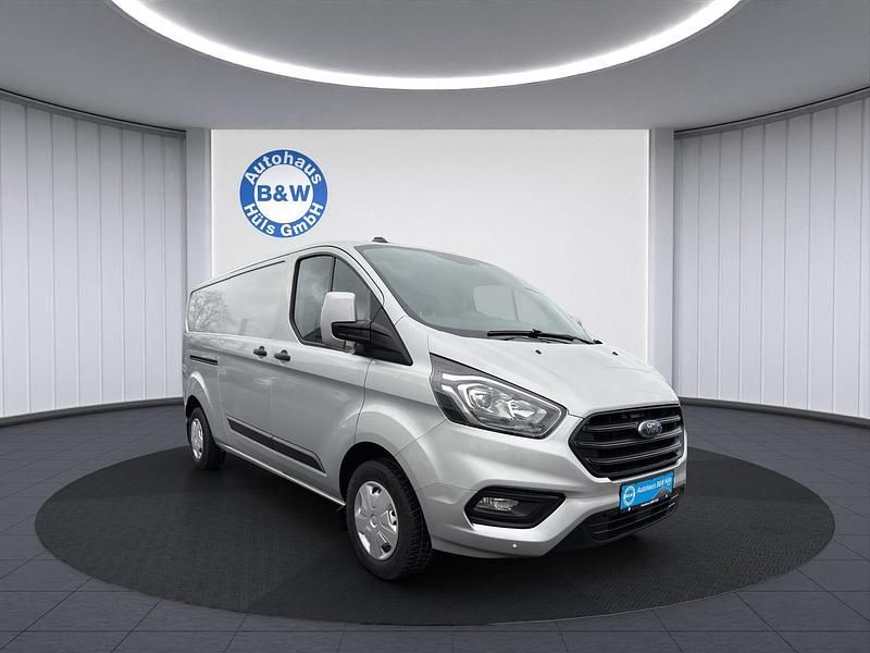 Gebraucht Ford Transit Custom 131 PS (96 kW) 2021 Silber Van / Kleinbus