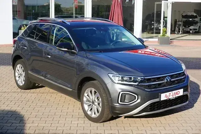 Gebraucht VW T-Roc Style 110 PS (80 kW) 2023 Grau SUV