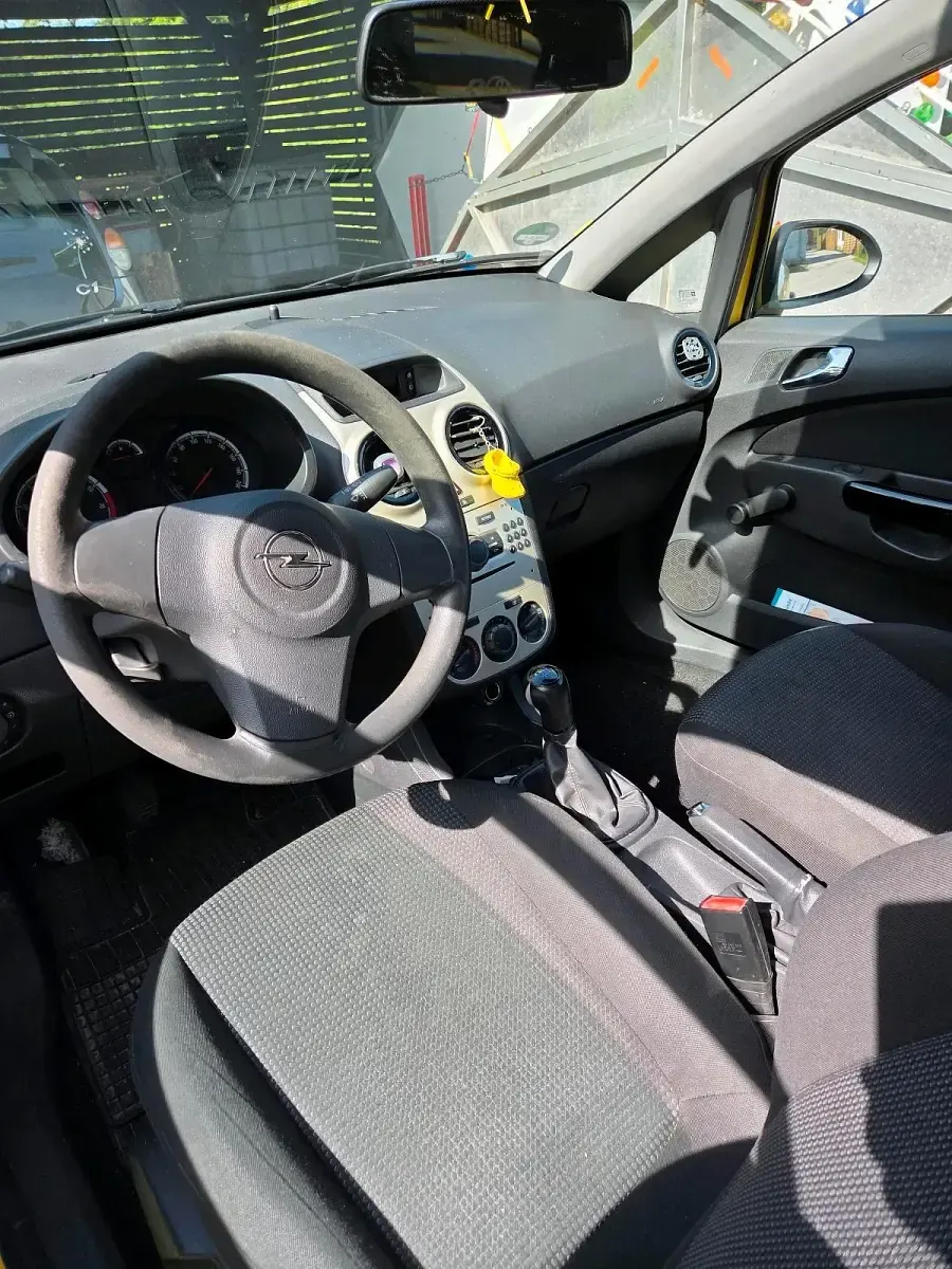 Gebraucht Opel Corsa 2009 Gelb Kleinwagen