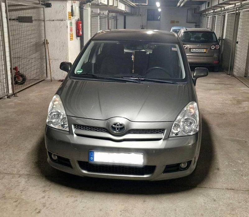 Gebraucht Toyota Corolla Verso 128 PS (94 kW) 2005 Van / Kleinbus