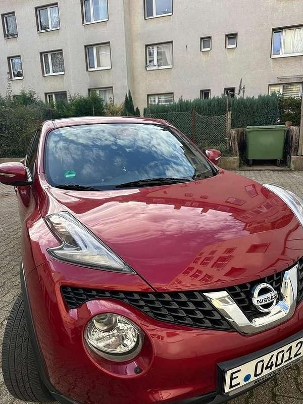 Gebraucht Nissan Juke N-Connecta 116 PS (85 kW) 2016 Rot SUV