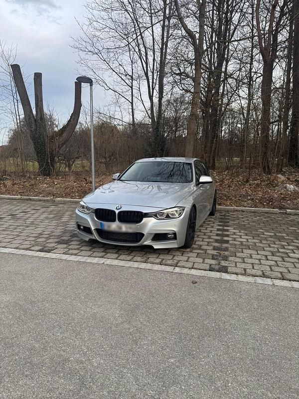 Gebraucht BMW 320 M Sport 190 PS (139 kW) 2017 Silber Limousine