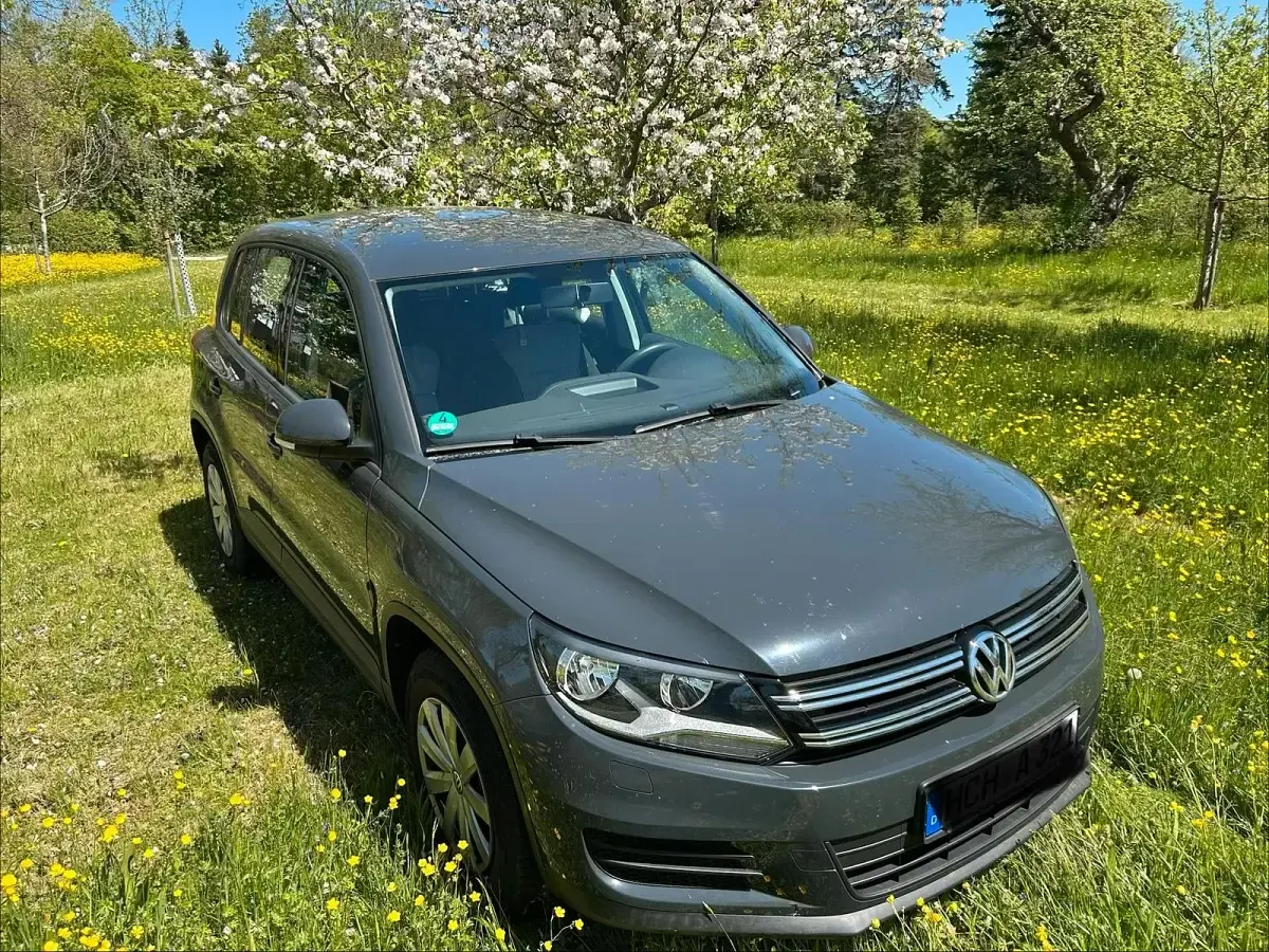 Gebraucht VW Tiguan 125 PS (91 kW) 2016 Grau SUV