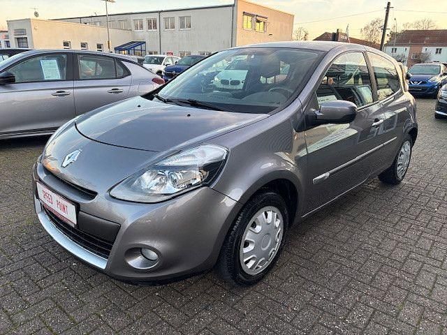 Grau Gebraucht 2009 Renault Clio III Dynamique Limousine | 3.990 € (Fairer Preis) - Bild 1/4