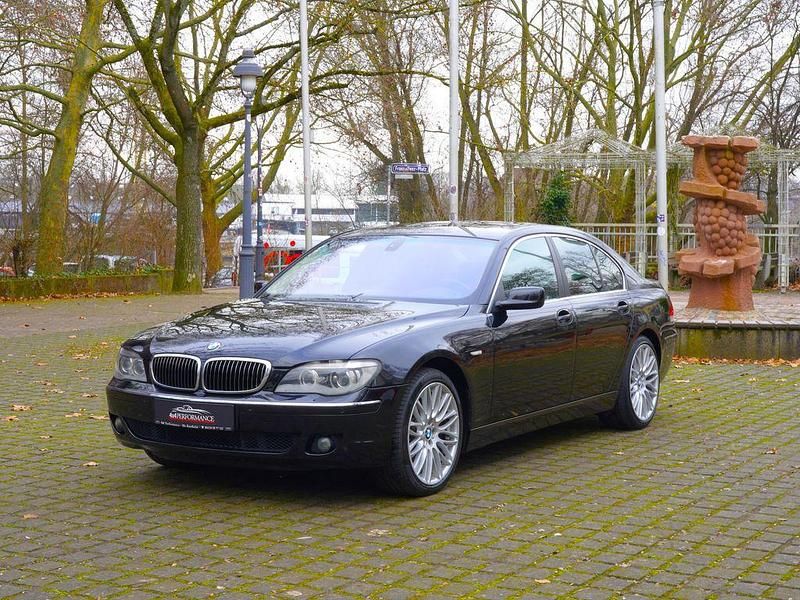 Gebraucht BMW 750 Performance 367 PS (269 kW) 2006 Blau Limousine