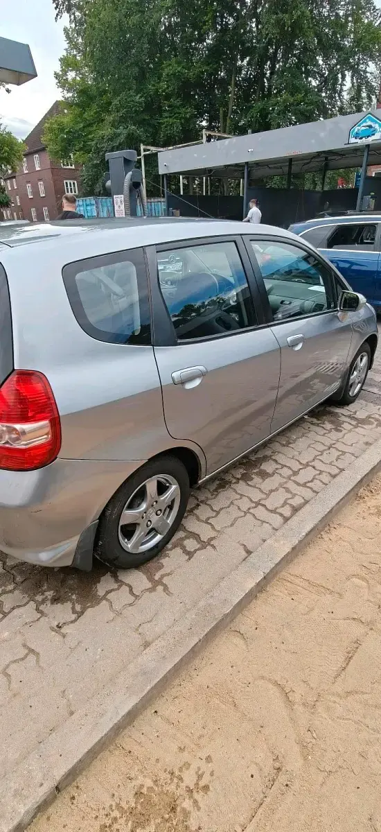 Gebraucht Honda Jazz 83 PS (61 kW) 2008 Grau Kleinwagen