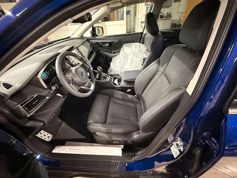 Uusi Subaru Outback Platinum 169 HP (124 kW) 2025 Sininen Katumaasturi