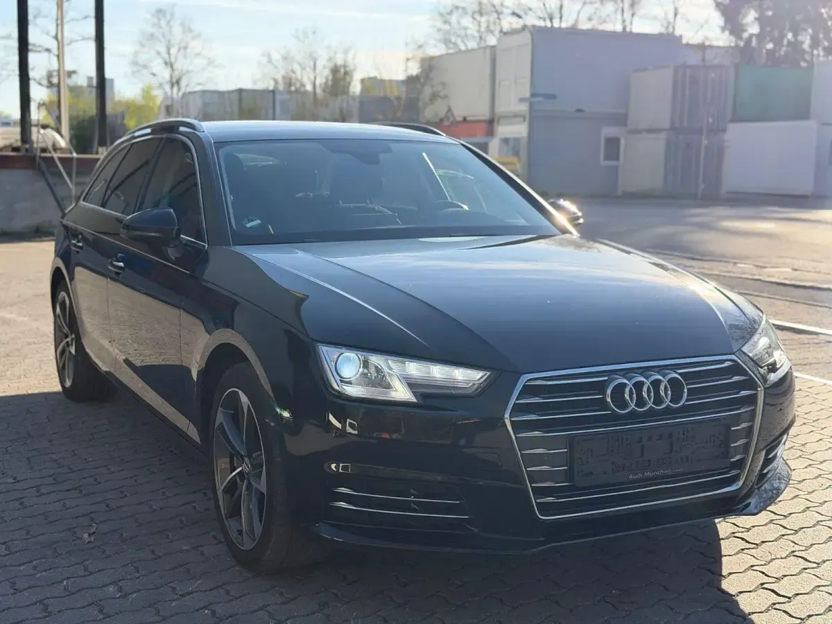 Usata Audi A4 Design 190 CV (139 kW) 2016 Nero Berlina