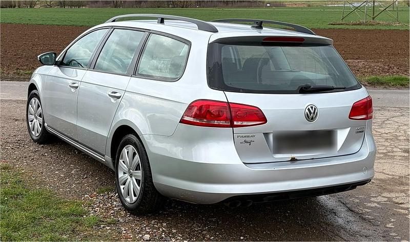 Gebraucht VW Passat 140 PS (102 kW) 2014 Silber Kombi