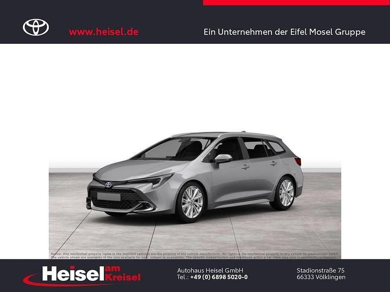 Silber Neu 2025 Toyota Corolla Team Kombi | 35.560 € - Bild 1/4
