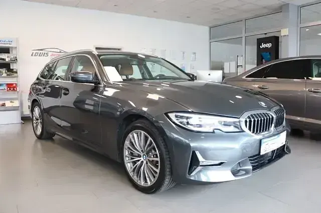 Gebraucht BMW 330 Luxury Line 184 PS (135 kW) 2020 Grau Kombi