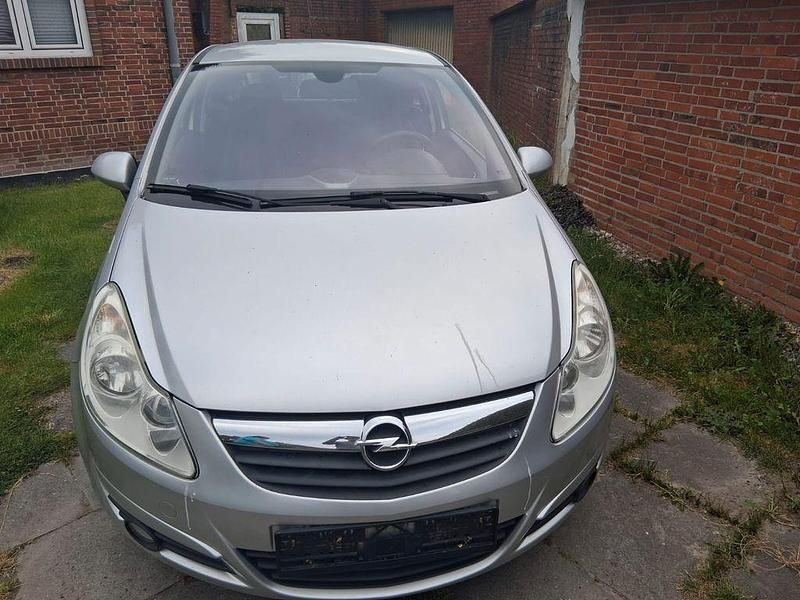 Silber Gebraucht 2009 Opel Corsa Kombi | 2.450 € (Fairer Preis) - Bild 1/4