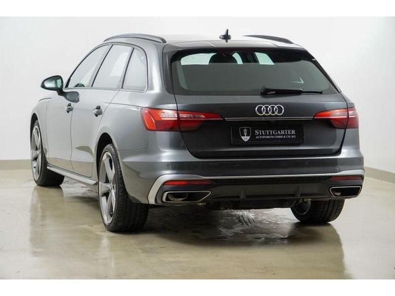 Gebraucht Audi A4 S-Line 170 PS (125 kW) 2023 Daytonagrau perleffekt Kombi