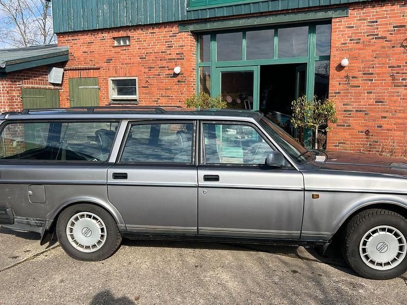 Gebraucht Volvo 245 116 PS (85 kW) 1991 Grau Kombi