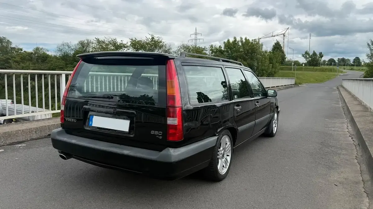 Gebraucht Volvo 850 240 PS (176 kW) 1996 Schwarz Kombi