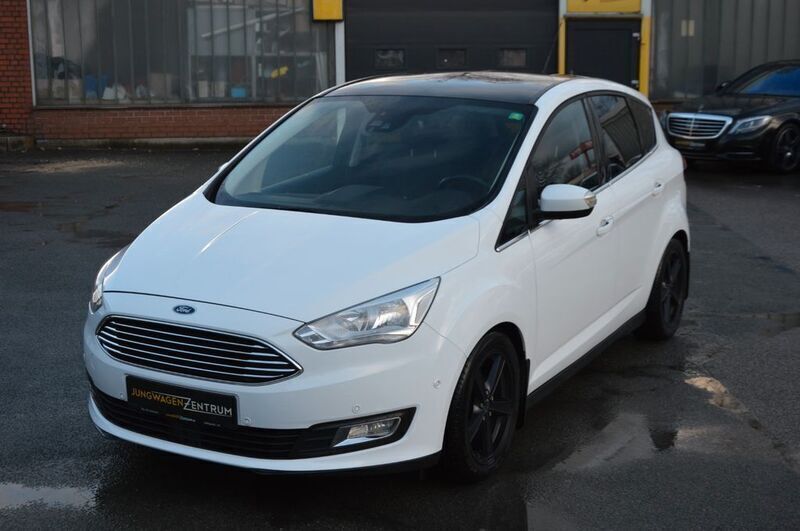 Weiß Gebraucht 2017 Ford C-MAX Titanium Van / Kleinbus | 13.900 € (Fairer Preis) - Bild 1/4