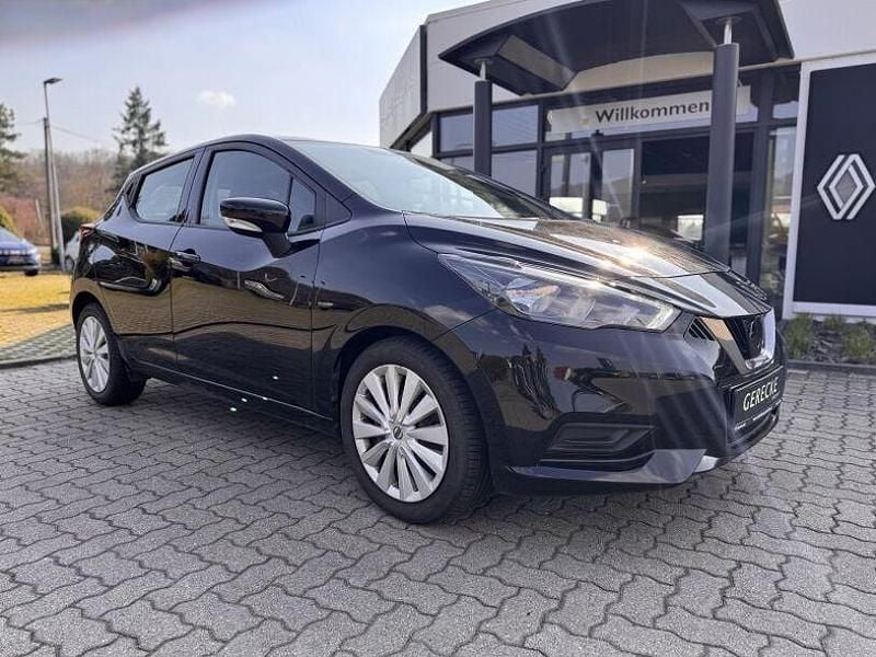 Gebraucht Nissan Micra Acenta 92 PS (67 kW) 2022 Schwarz Kleinwagen