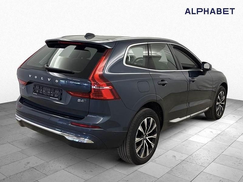 Gebraucht Volvo XC60 197 PS (144 kW) 2023 Blau SUV