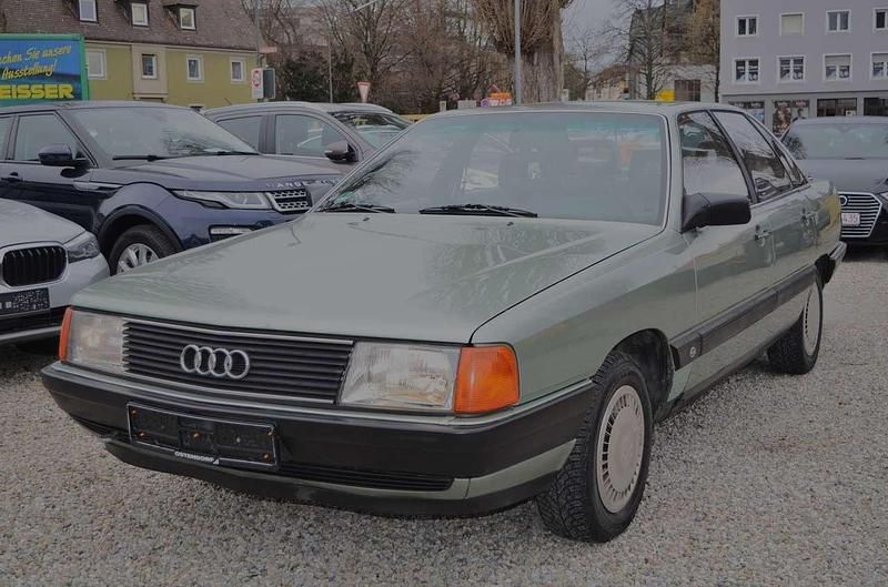 Gebraucht Audi 100 90 PS (66 kW) 1984 Topasgrün metallic Limousine