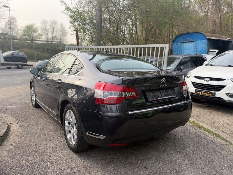 Gebraucht Citroën C5 Exclusive 163 PS (119 kW) 2014 Grau Limousine