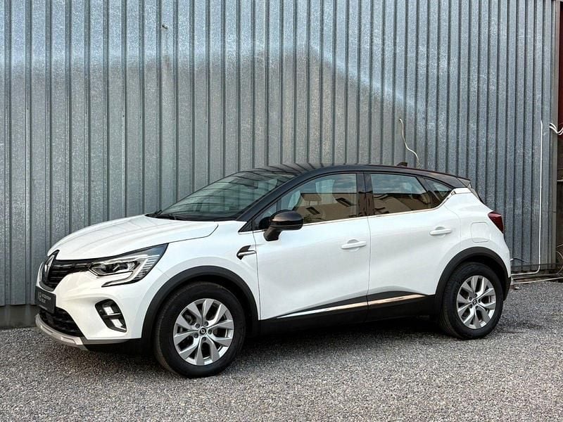Weiß Gebraucht 2022 Renault Captur Intens SUV | 17.900 € (Superpreis) - Bild 1/4