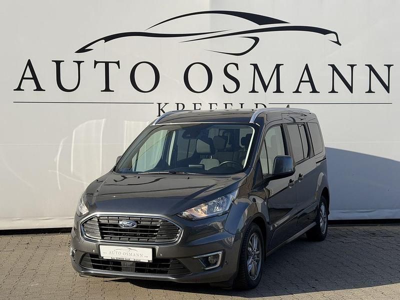 Gebraucht Ford Grand Tourneo Connect Titanium 120 PS (88 kW) 2022 Magneticgrau (metallic) Van / Kleinbus
