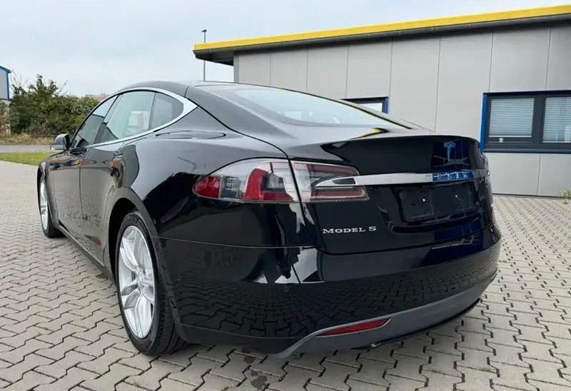 Gebraucht Tesla Model S 244 kW (332 PS) 2016 Schwarz Kleinwagen