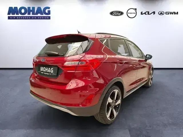 Gebraucht Ford Fiesta Active 95 PS (69 kW) 2021 Rot Kleinwagen