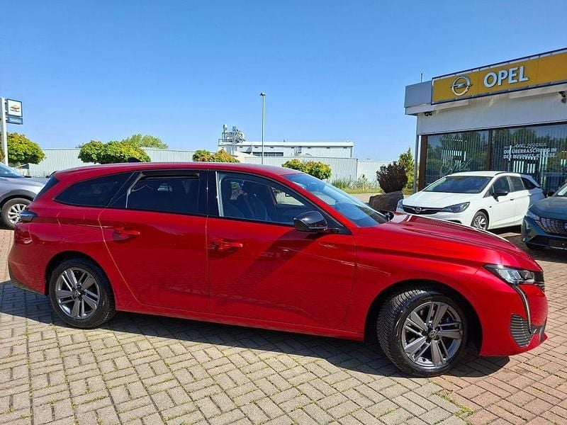Elixirrot Gebraucht 2024 Peugeot 308 Allure Kombi | 19.990 € (Superpreis) - Bild 1/4