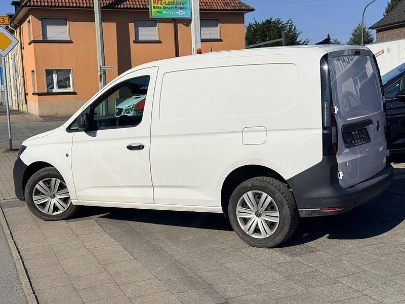Gebraucht VW Caddy 75 PS (55 kW) 2021 Weiß Van / Kleinbus