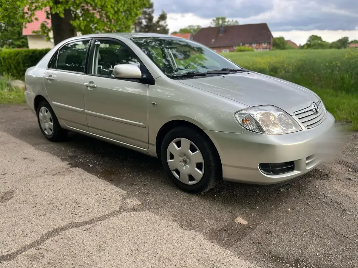 Gebraucht Toyota Corolla 110 PS (80 kW) 2005 Limousine