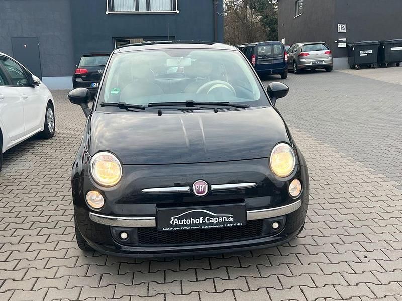 Gebraucht Fiat 500 Lounge 69 PS (50 kW) 2013 Colore esterno vesuvio schwarz Limousine