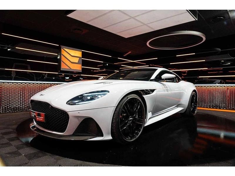 Gebraucht Aston Martin DBS 725 PS (533 kW) 2018 Weiß