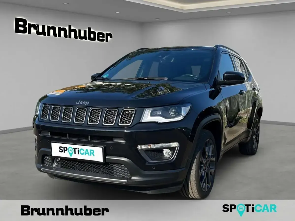 Gebraucht Jeep Compass 239 PS (175 kW) 2021 Schwarz SUV