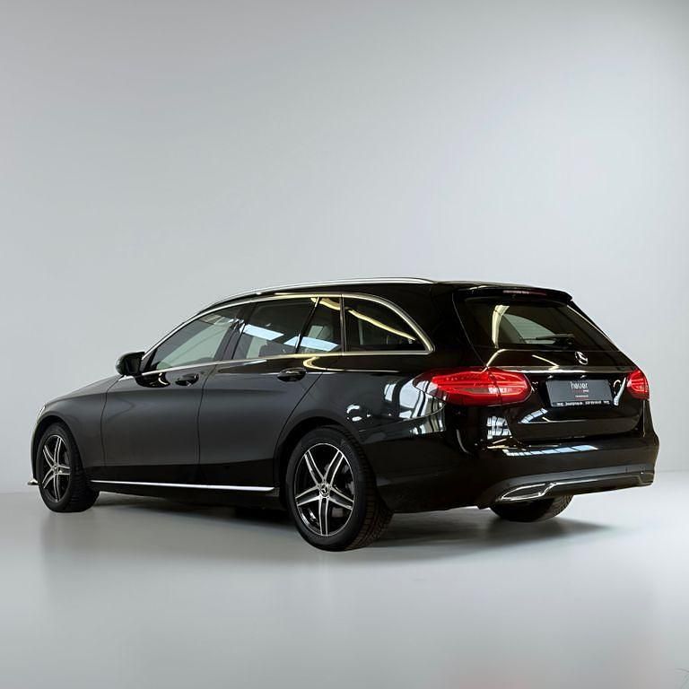 Gebraucht Mercedes C250 204 PS (150 kW) 2016 Schwarz Kombi