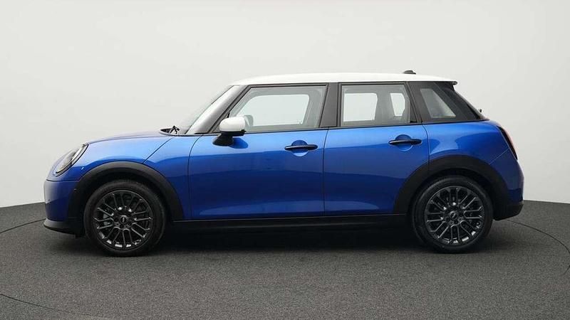 Gebraucht Mini Cooper Classic 156 PS (114 kW) 2024 Blau Kleinwagen