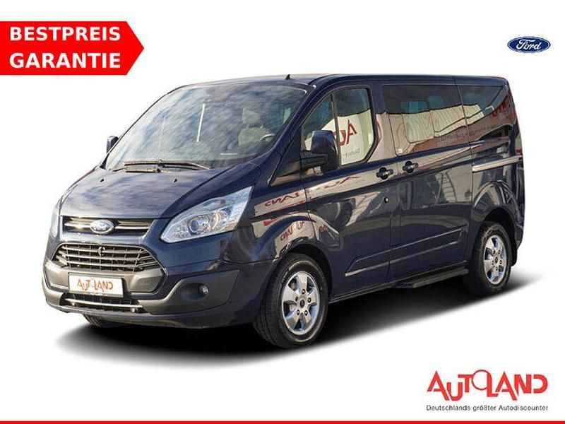 Blau Gebraucht 2017 Ford Tourneo Titanium Van / Kleinbus | 25.990 € (Etwas zu teuer) - Bild 1/4