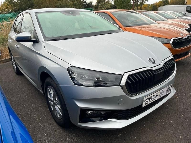 Rot Gebraucht 2023 Skoda Fabia Monte Carlo Kleinwagen | 15.469 € (Superpreis) - Bild 1/4