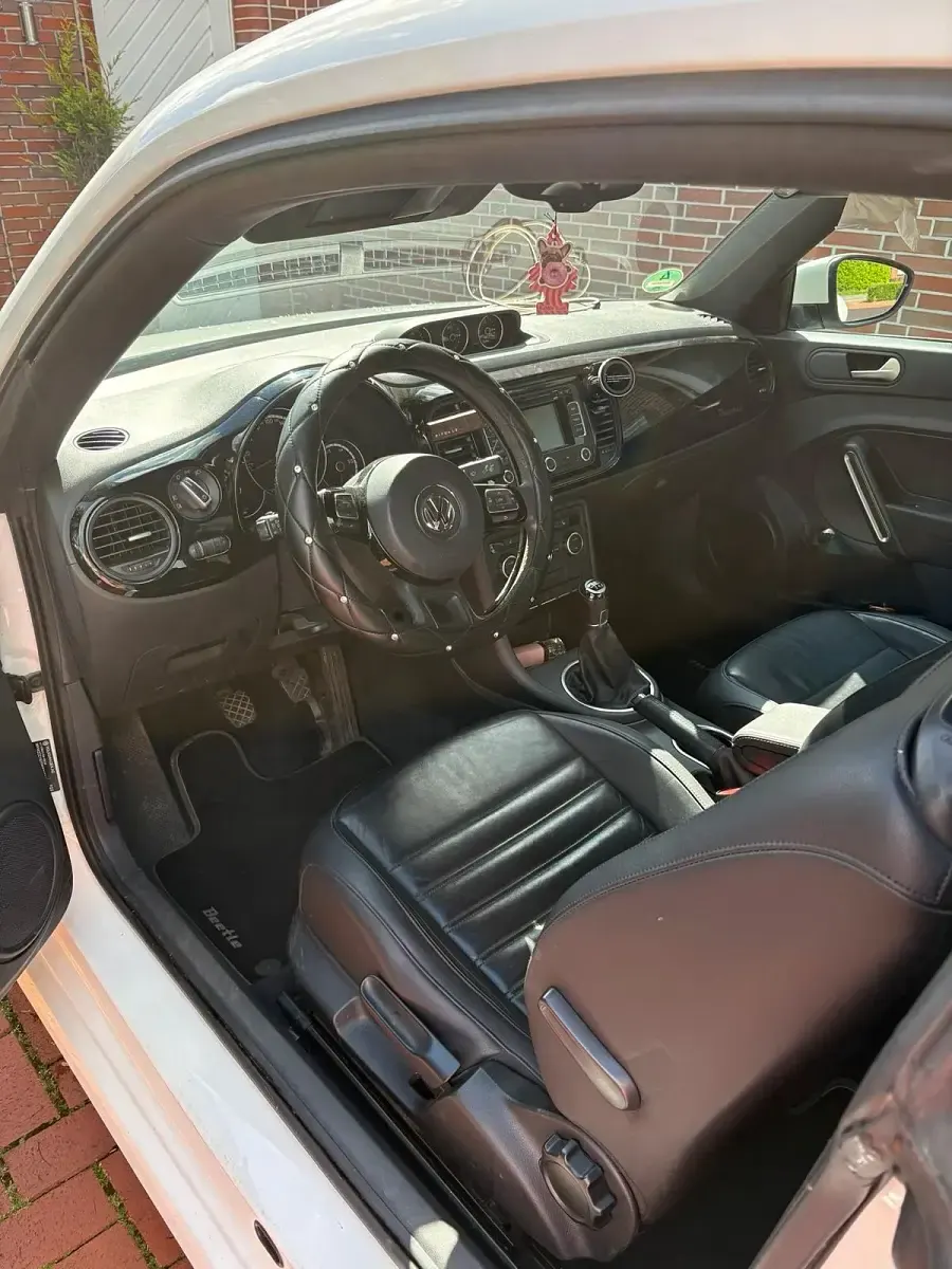 Gebraucht VW Beetle 104 PS (76 kW) 2012 Weiß Kleinwagen