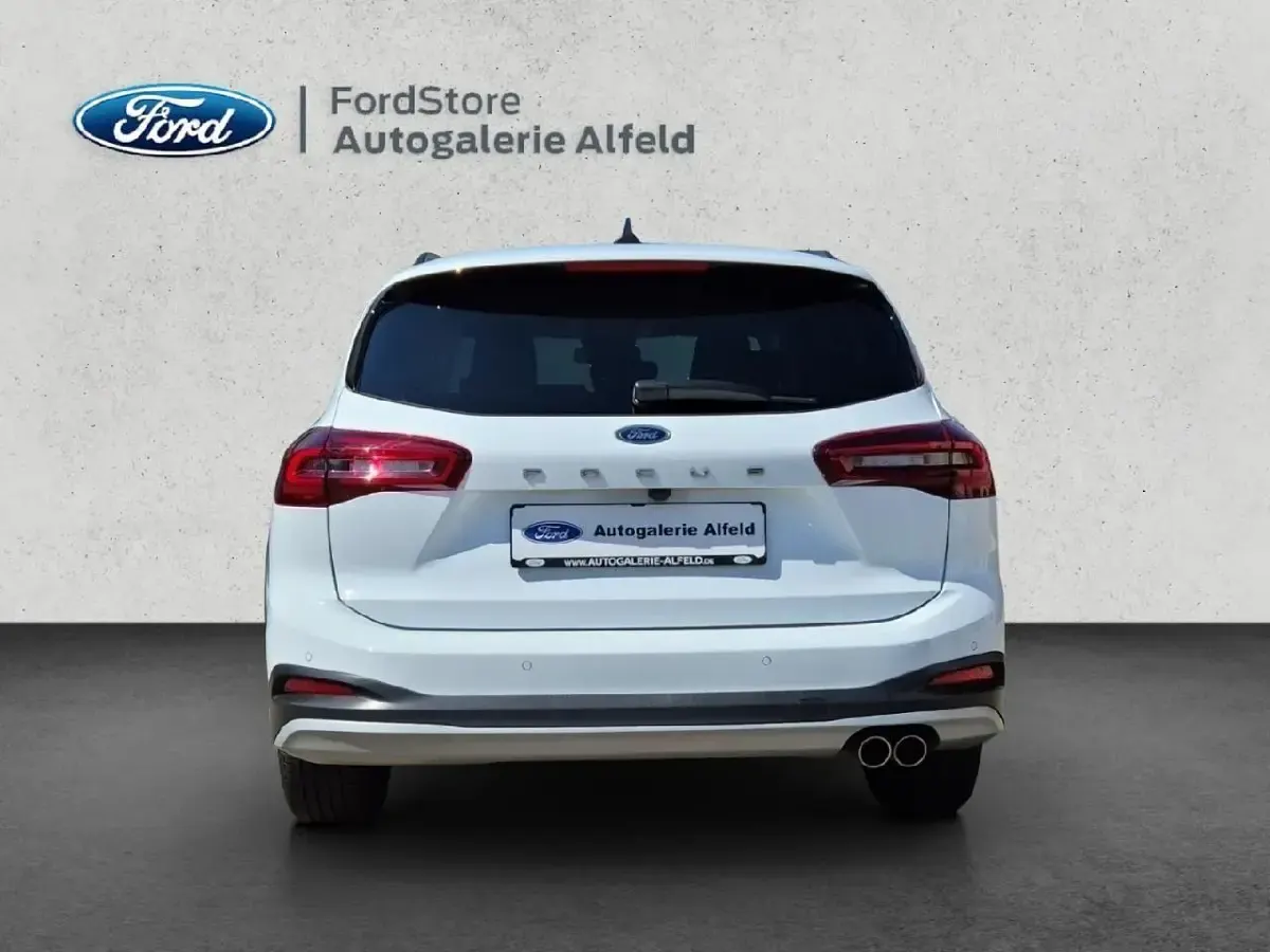 Gebraucht Ford Focus Active 155 PS (114 kW) 2023 Weiß Kombi