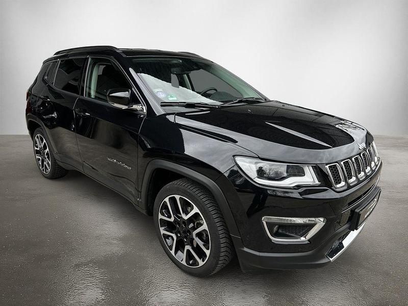 Gebraucht Jeep Compass Limited 150 PS (110 kW) 2020 Schwarz SUV