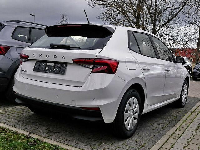 Gebraucht Skoda Fabia Selection 80 PS (58 kW) 2022 Weiß Kleinwagen