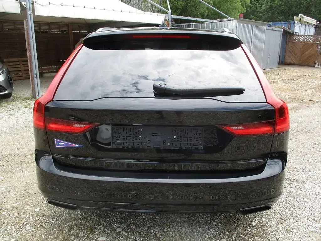 Gebraucht Volvo V90 Inscription 235 PS (172 kW) 2018 Schwarz Kombi